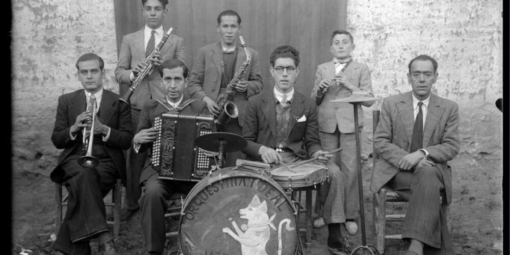 Un grupo de jazz en la CLM de 1935: una de las fotos de la muestra "Instantes para el recuerdo"