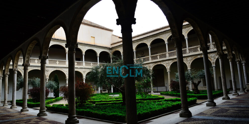 Claustro del Museo de Santa Cruz. Foto: Rebeca Arango.