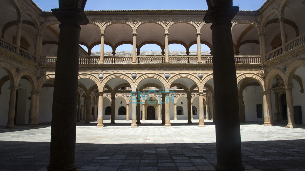 Claustro del Hospital de Tavera, donde está el Archivo de la Nobleza. Foto: Rebeca Arango.