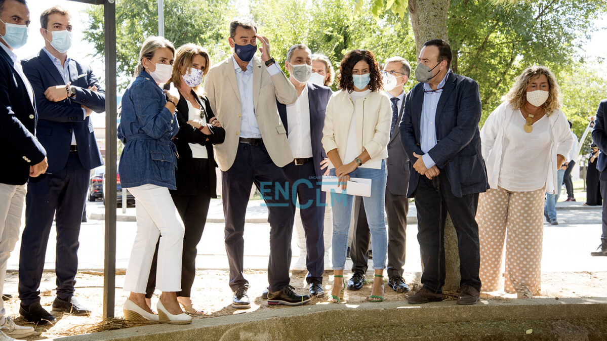 La vicepresidenta Ribera ha visitado Azucaica junto el equipo de Gobierno de Toledo y el delegado del Gobierno en CLM. Foto: Rebeca Arango.