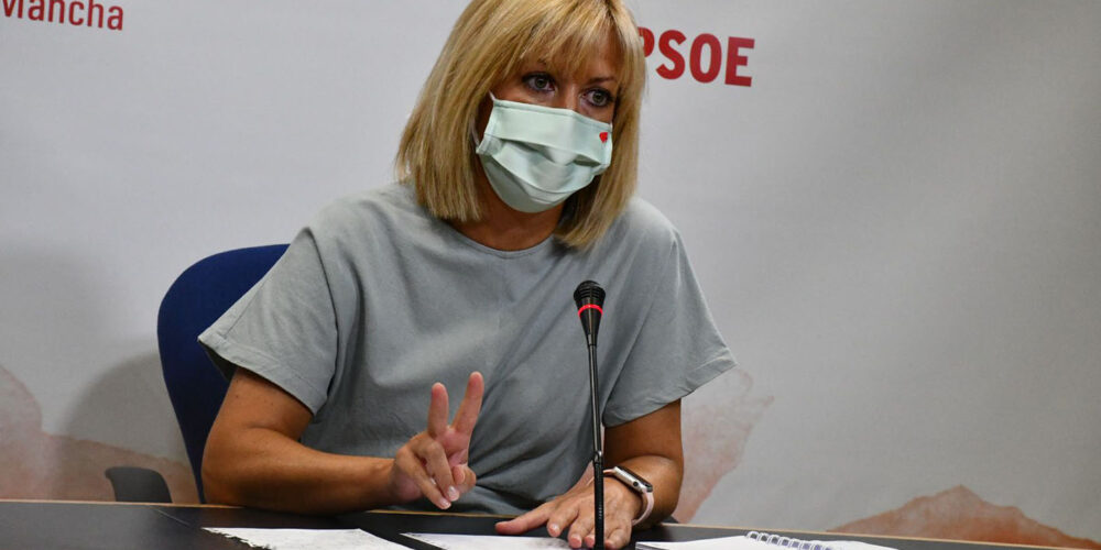La socialista Ana Isabel Abengózar ha pedido el cese de Juanjo García Cruz, responsable de Sanidad del Comité Político del PP CLM por unas declaraciones que hizo en una Entrevista Irreverente de encastillalamancha.es.