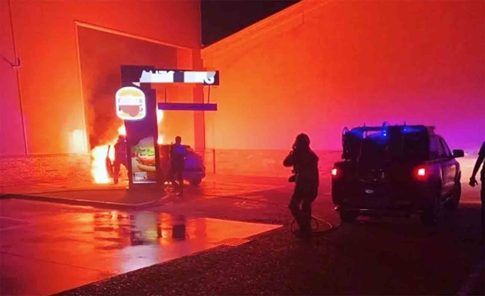 Incendio en el Burguer King de Toledo.