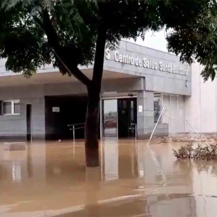 El centro de Salud de Santa Bárbara, inundado. Imagen extraída de un vídeo de Rubén García Castelbón.