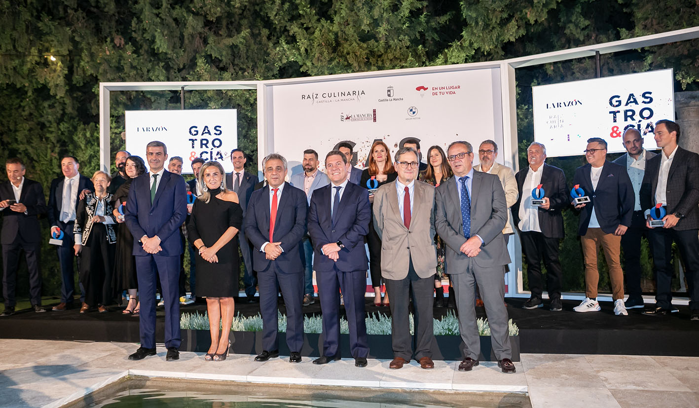 Foto de familia de la entrega de premios gastronómicos de La Razón.