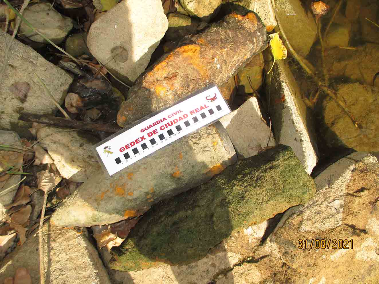 Uno de los proyectiles encontrados en La Puebla de Don Rodrigo.