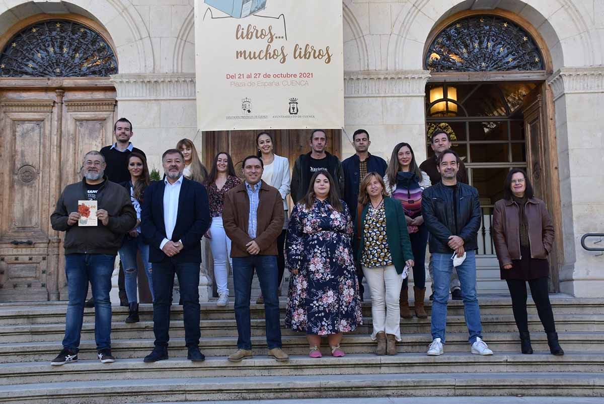 Los miembros del Foro de Nueva Creación Literaria