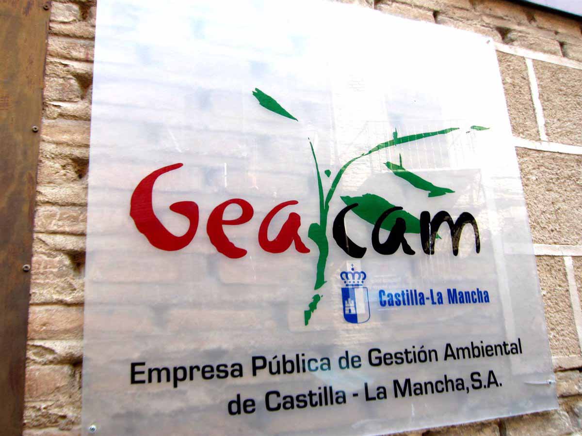 Cartel de la sede de Geacam