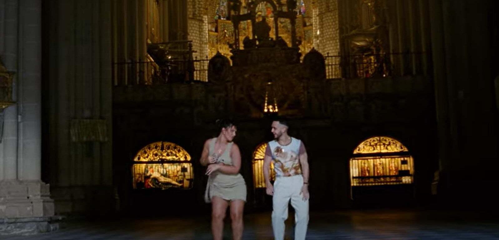 C. Tangana y Nathy Peluso, en el videoclip grabado en la Catedral de Toledo