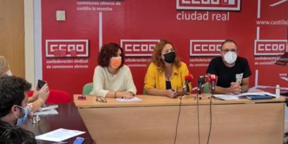 CCOO pide equiparación laboral para 610 profesionales que atienden a personas de educación especial.