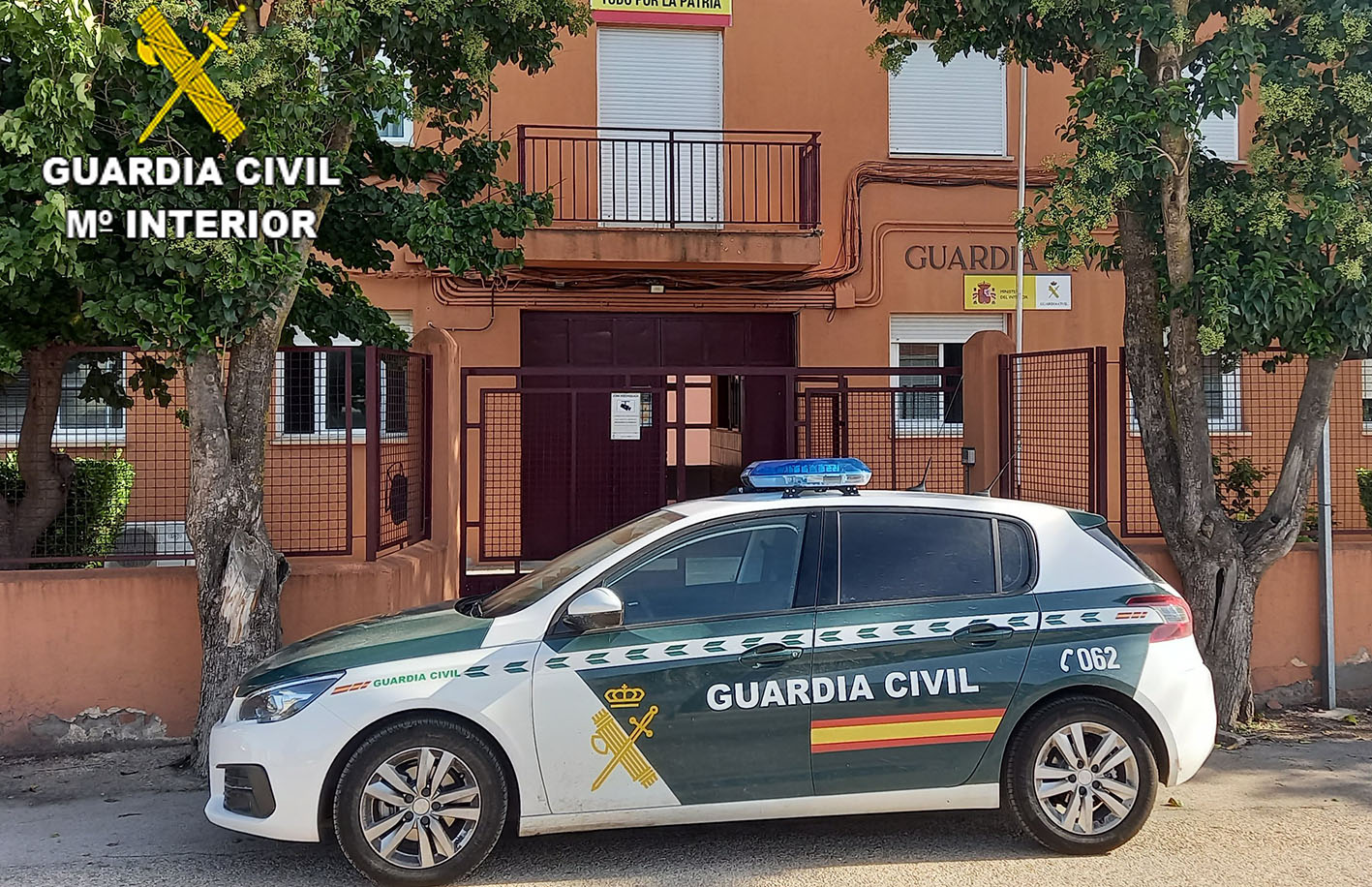 Coche de la Guardia Civil de archivo