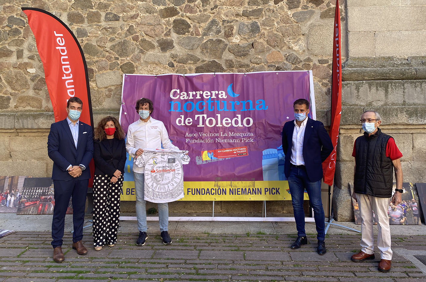 Hoy se ha presentado La Nocturna de Toledo, un emblema atlético de la ciudad.