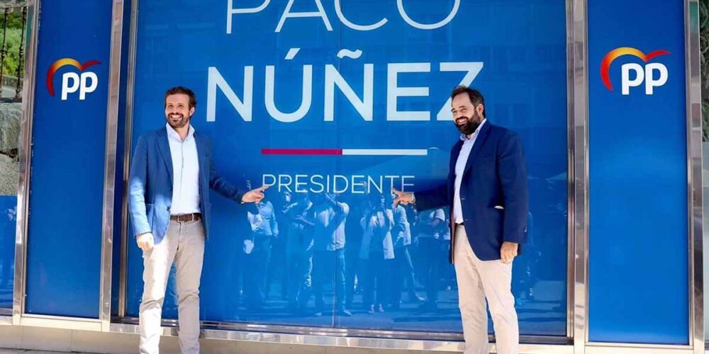 Paco Núñez, junto a Pablo Casado