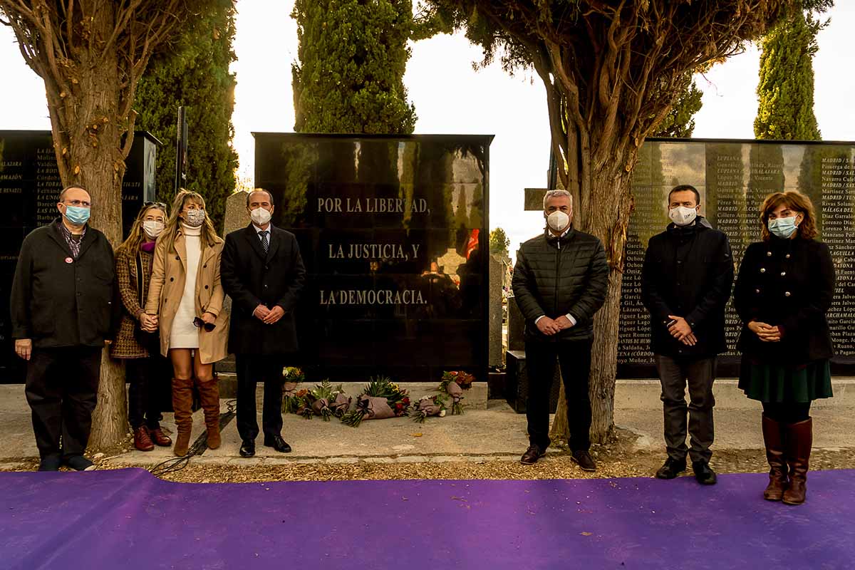 Acto de homenaje a las víctimas del franquismo en Guadalajara