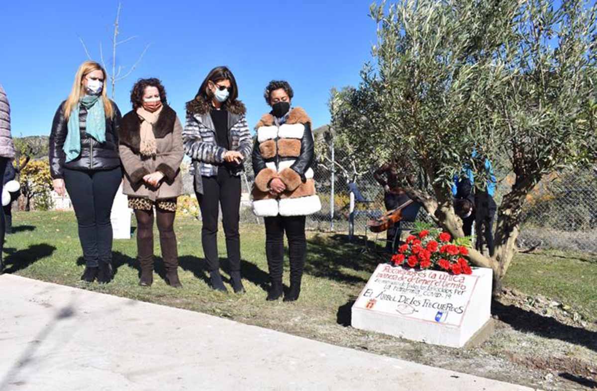 Acto de homenaje en Cuenca a las víctimas de la Covid-19 en CLM.