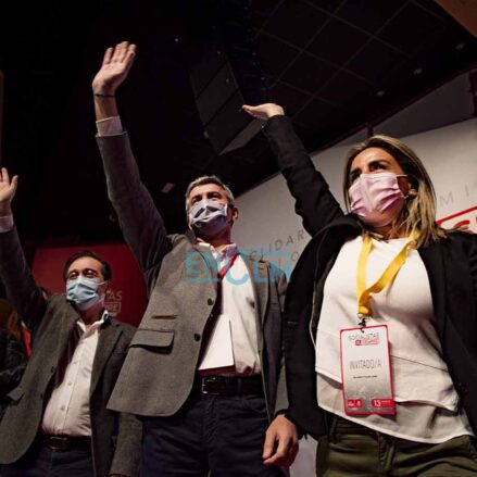 José Manuel Albares, Álvaro Gutiérrez y Milagros Tolón, en el 13 Congreso Provincial del PSOE de Toledo. Foto: Rebeca Arango.