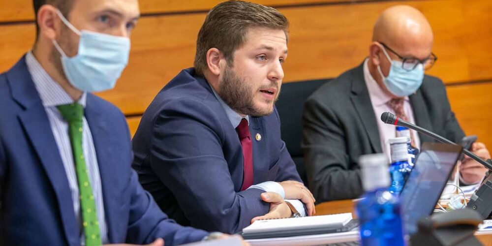 Nacho Hernando, durante su intervención en la Comisión de Economía y Presupuestos.