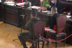 En la foto, los dos acusados en el juicio de Yuncos.