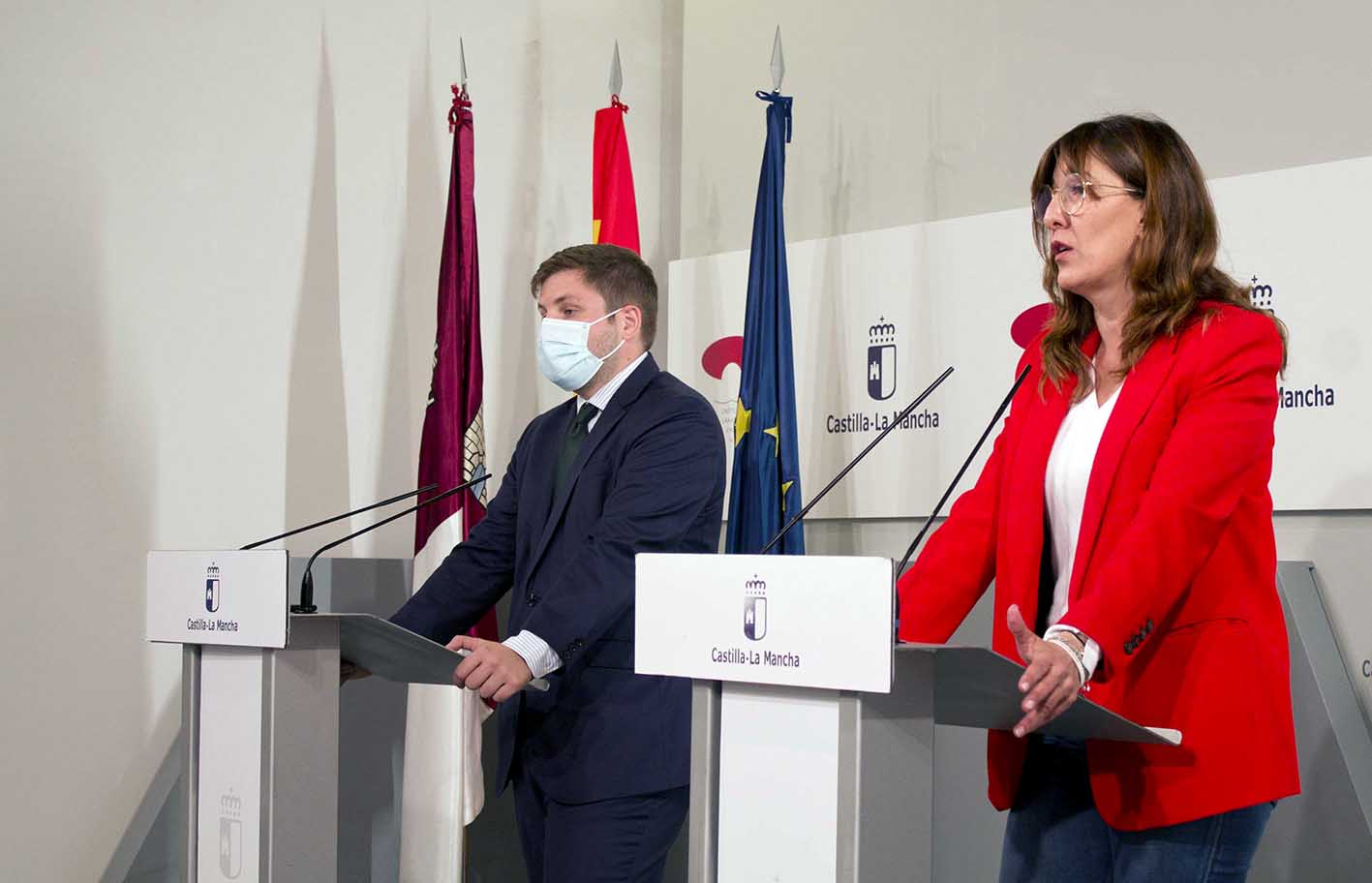 Nacho Hernando y Blanca Fernández en rueda de prensa. Foto: Ainhoa Aranda.