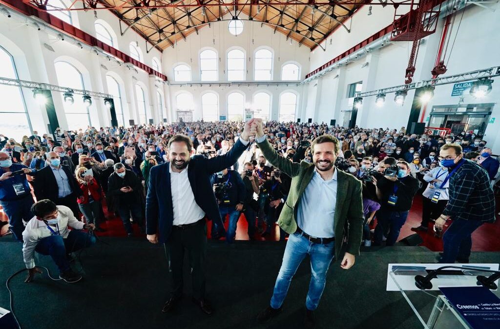 Pablo Casado y Paco Núñez.