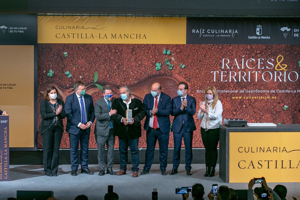Manolo de la Osa, premio "Culinaria 2021".