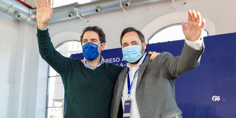 Teodoro García Egea y Paco Núñez, en el XV Congreso del PP de Castilla-La Mancha.