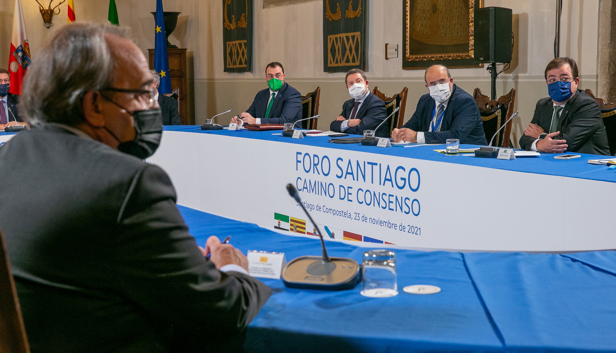 Page, durante la reunión de los ochos presidentes regionales en Santiago de Compostela.