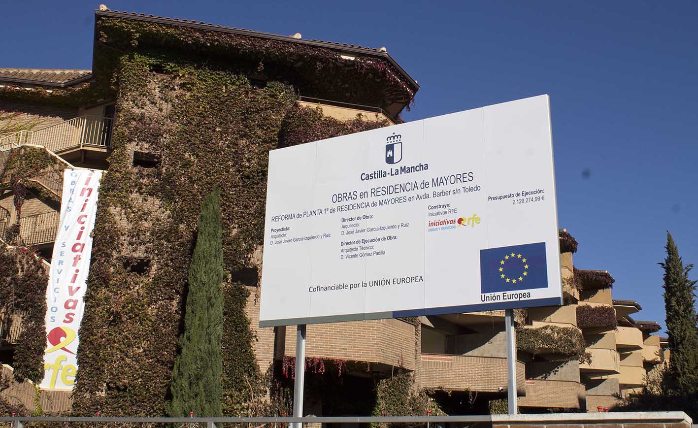 Residencia de mayores de la avenida de Barber, en Toledo, donde aparecieron los restos óseos. Foto: Ainhoa Aranda.