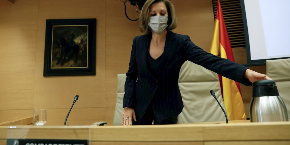 María Dolores de Cospedal, en la Comisión de Investigación de la Kitchen, en el Congreso de los Diputados. EFE/Mariscal.