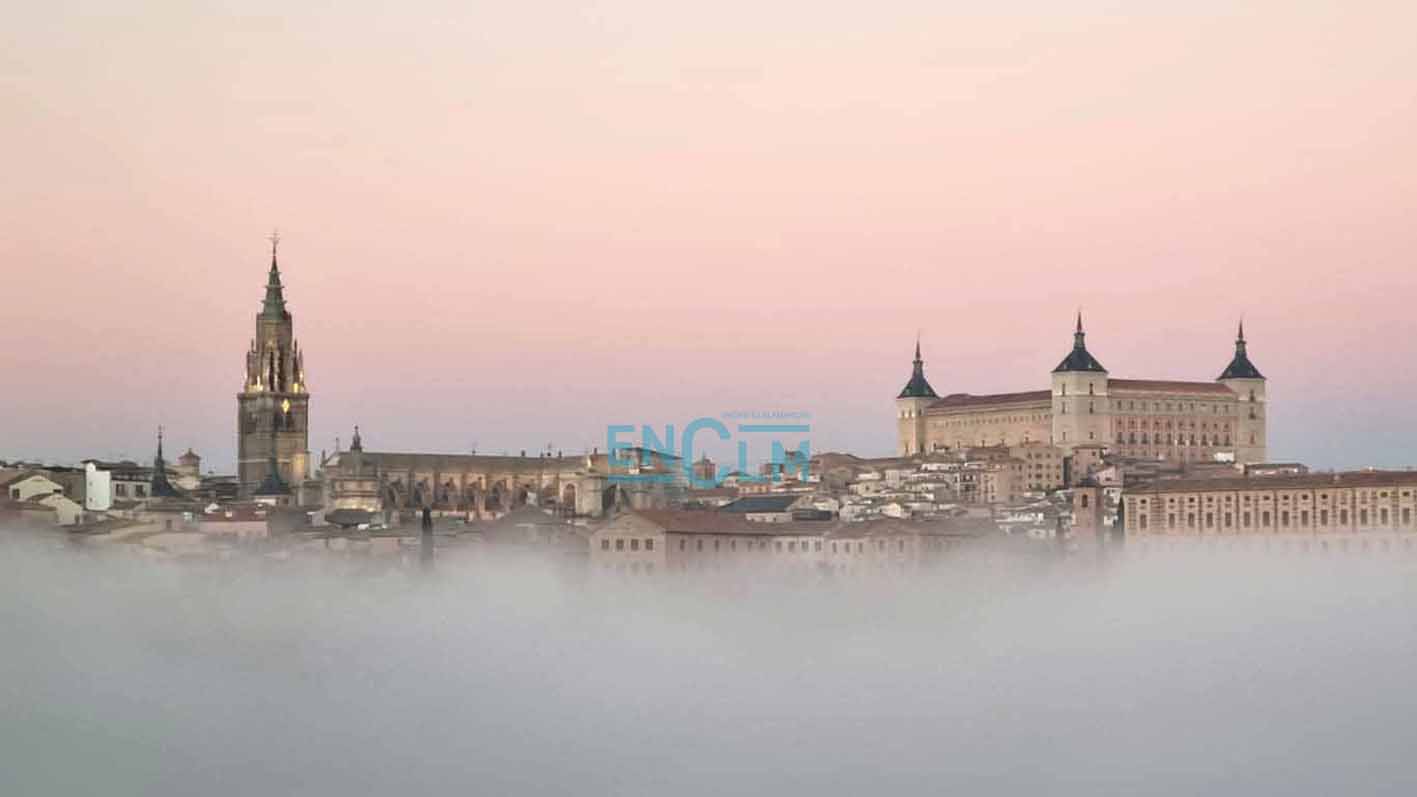 La niebla cubre Toledo, ¡vaya imagen más chula!. Foto: Esther Pastor.