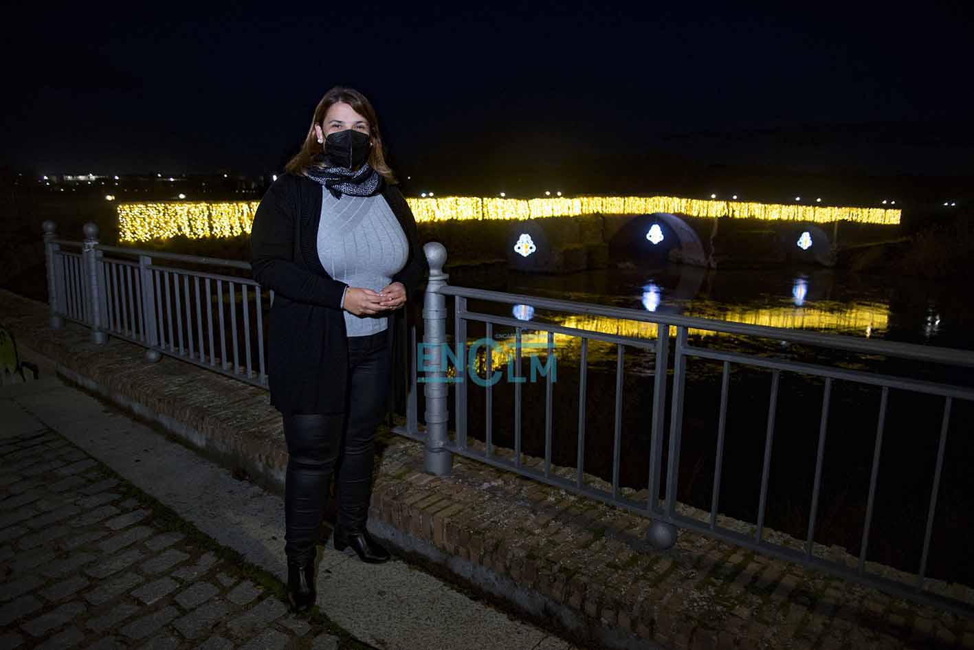 La alcaldesa de Talavera quiere que "vuelva la ilusión" navideña a su ciudad. Foto: Rebeca Arango.