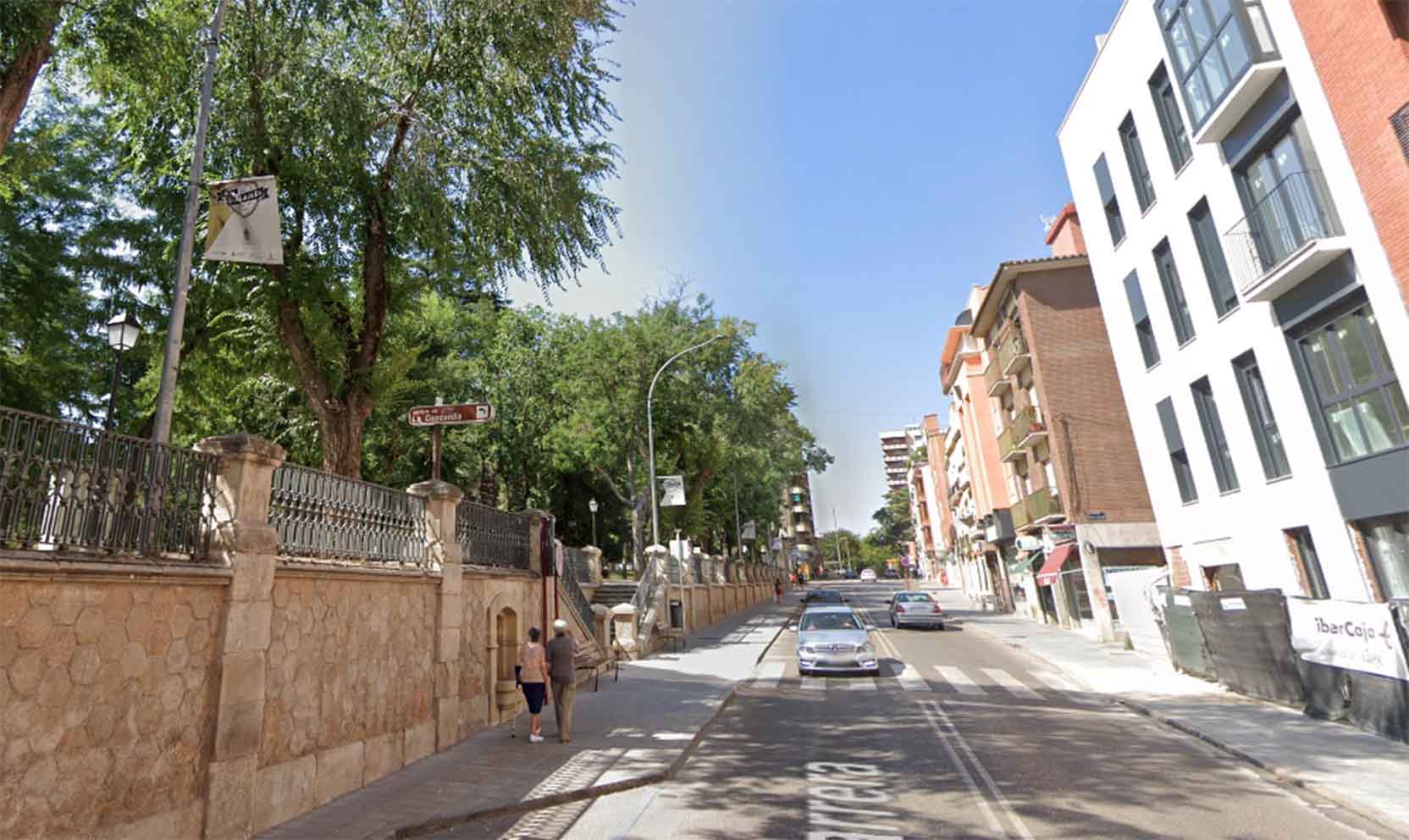 Calle La Carrera, en Guadalajara, donde ha tenido lugar el accidente.