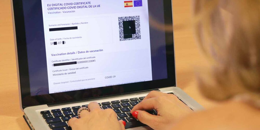 Pasaporte Covid: en la mayoría de las regiones ya es un "sí".