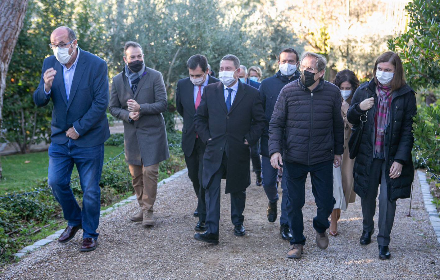 Page, justo antes del comienzo de la jornada sobre sostenibilidad ambiental "La contribución de las comunidades autónomas en favor del futuro ecológico en Europa".