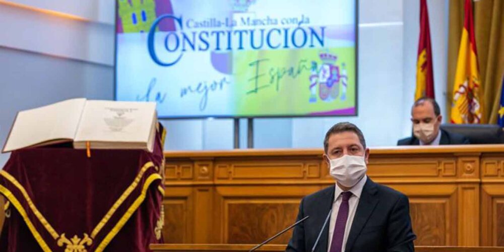 El presidente de CLM, Emiliano García-Page, en el acto del Día de la Constitución (EP, foto de archivo).