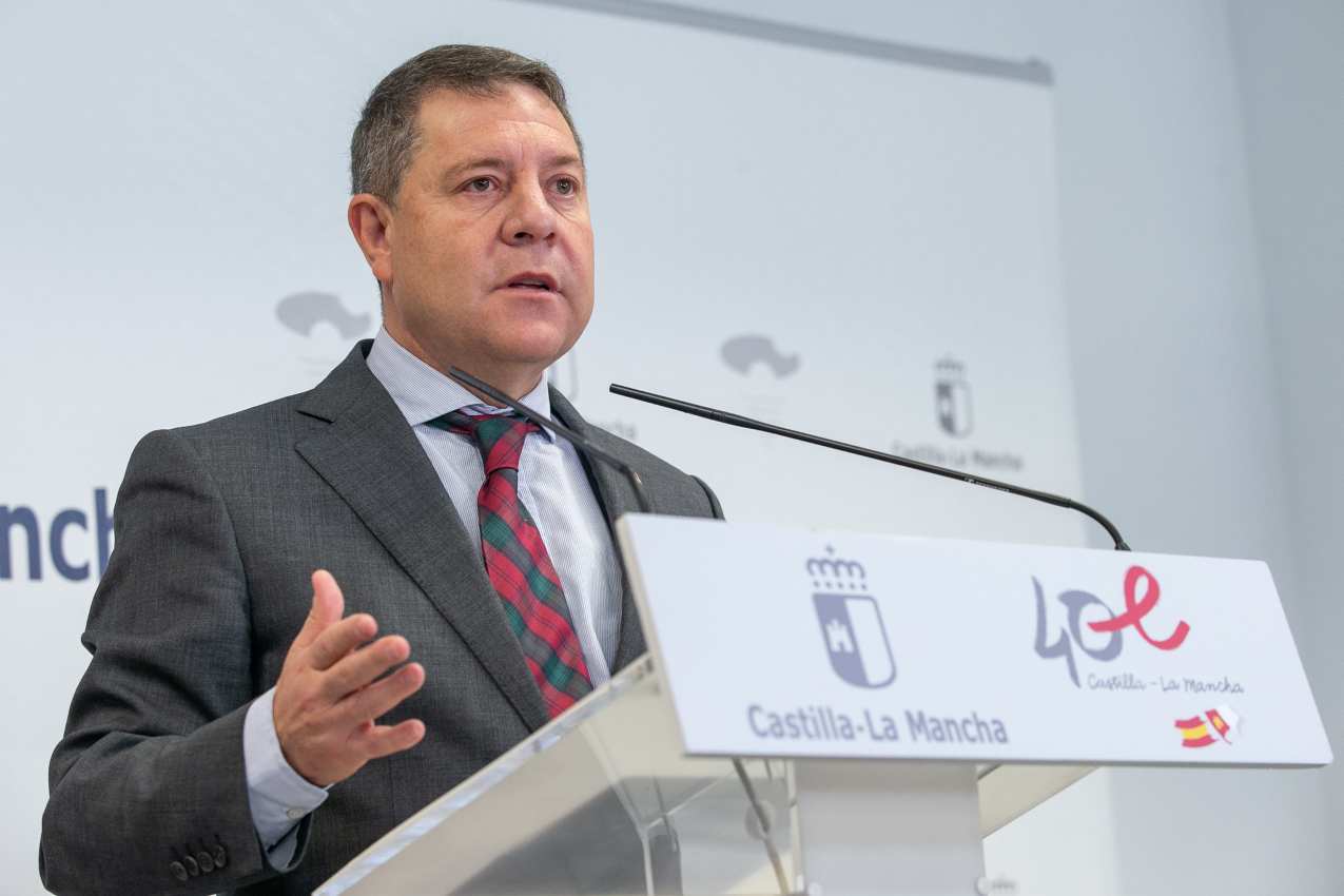 El presidente de Castilla-La Mancha, Emiliano García-Page, ha anunciado una moratoria para las macrogranjas.