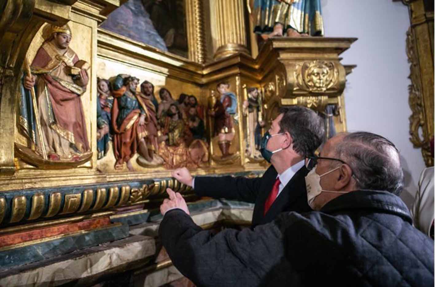 Page inauguró, en Torre de Juan Abad (Ciudad Real), la rehabilitación del retablo de la iglesia de Nuestra Señora de los Olmos.