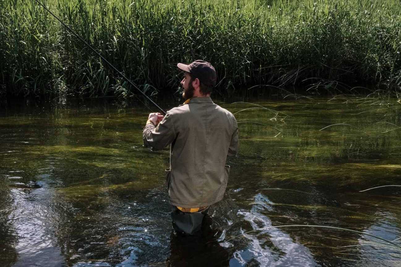 A partir de abril se podrá pescar trucha común en aguas de baja montaña de CLM.