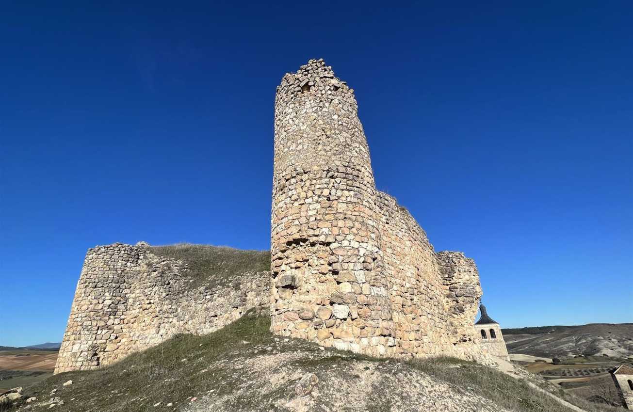 Imagen del castillo de Cogolludo (Guadalajara).