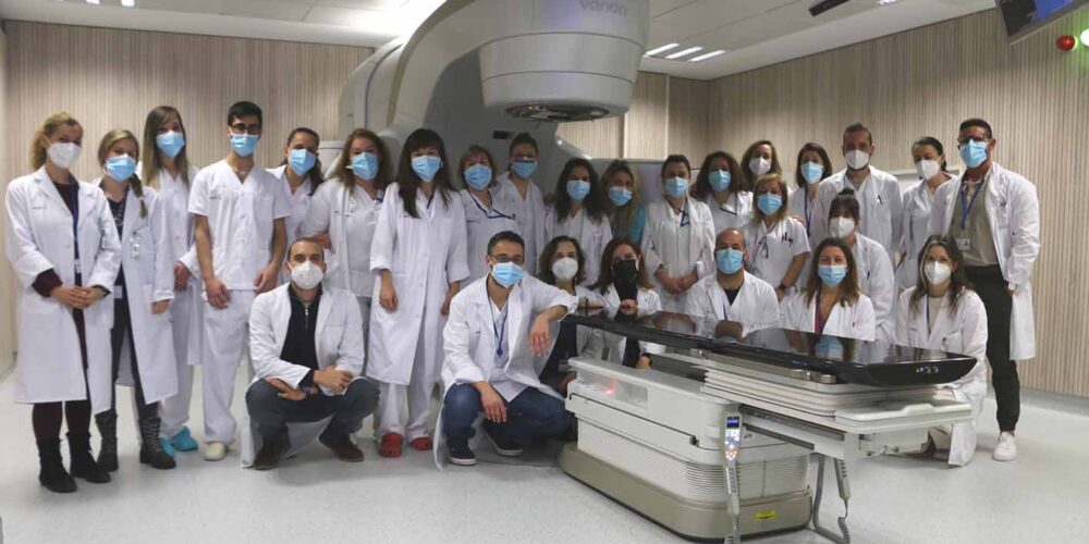 En la foto, los componentes del servicio de Oncología Radioterápica del Hospital Universitario de Toledo.