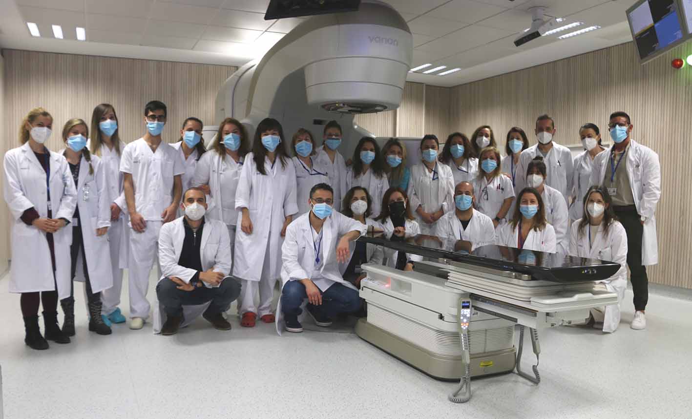 En la foto, los componentes del servicio de Oncología Radioterápica del Hospital Universitario de Toledo.