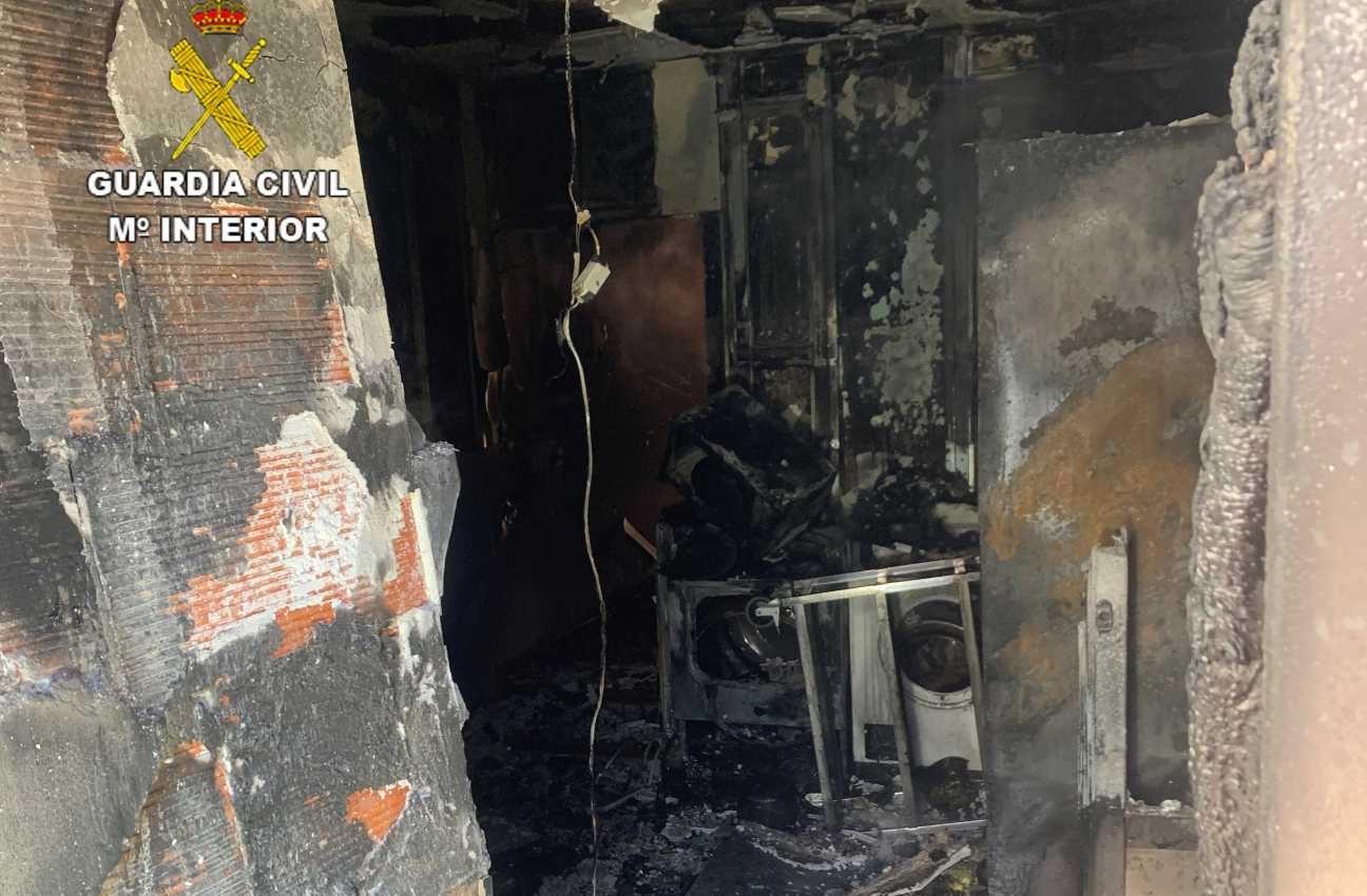 Imagen de la vivienda afectada por el incendio en Quero.