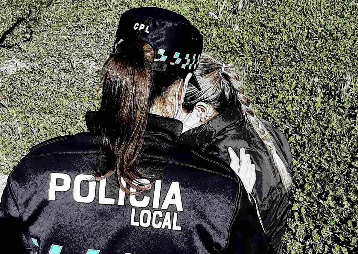 Un agente de paisano detuvo al presunto agresor de su expareja en el barrio de Buenavista.