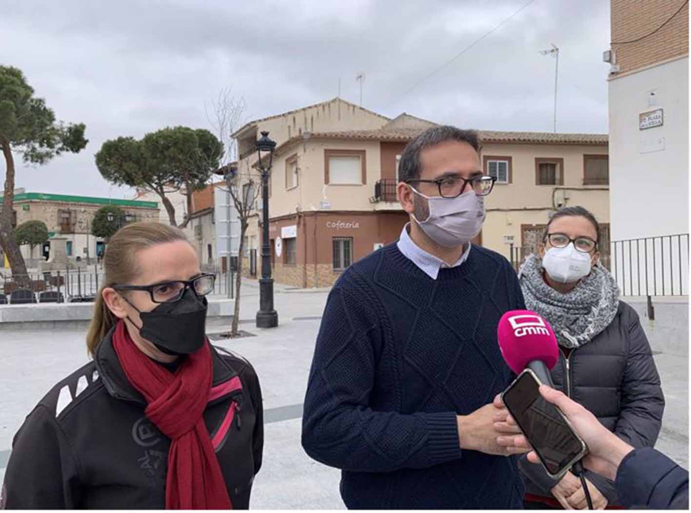 Sergio Gutiérrez cuestionó en Las Ventas de Retamosa el apoyo de Paco Núñez al mundo rural.