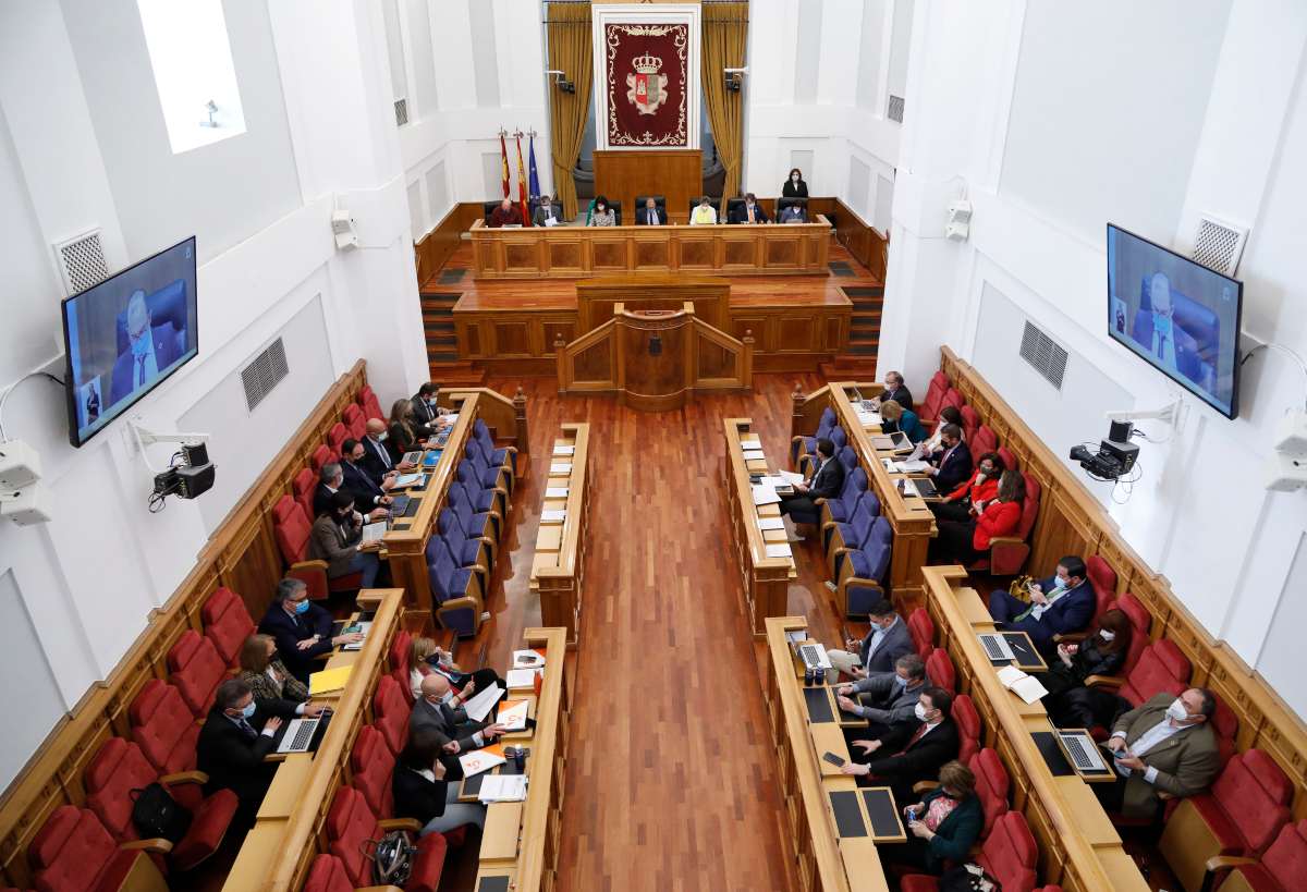 Muchos colectivos llevan demandando un trato más personal a entidades financieras desde hace muchos años atrás.