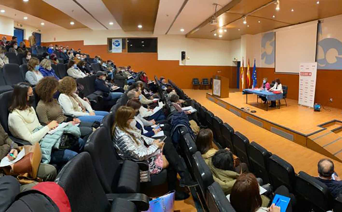 CCOO-FSC informa en su asamblea de la temporalidad de los contratos en ayuntamientos de CLM,