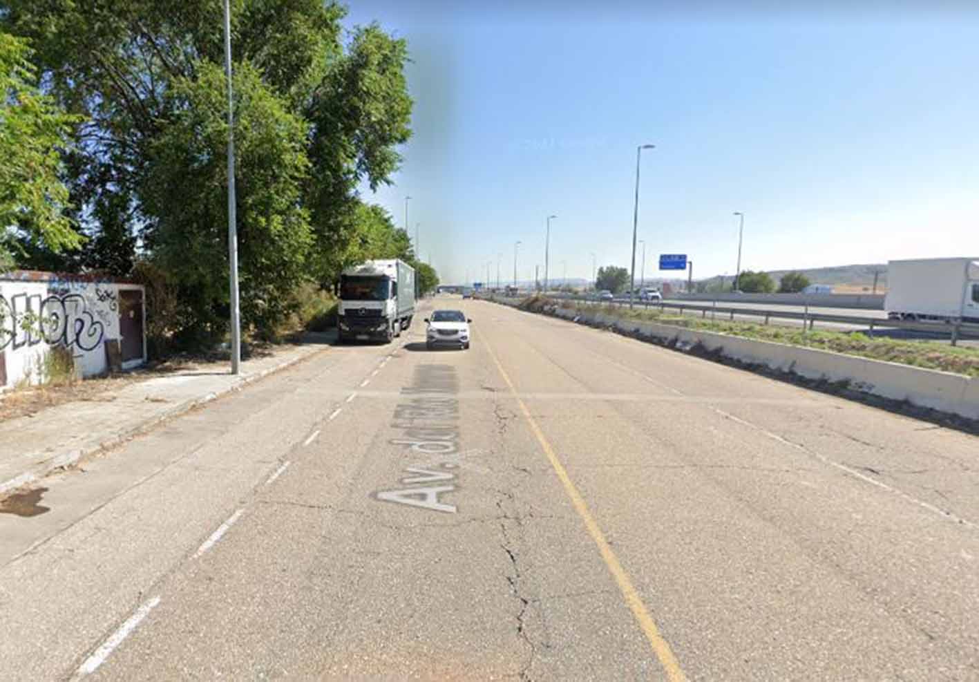 Avenida del Río Henares, en Alovera, donde ardió una nave. Foto: Google Maps.