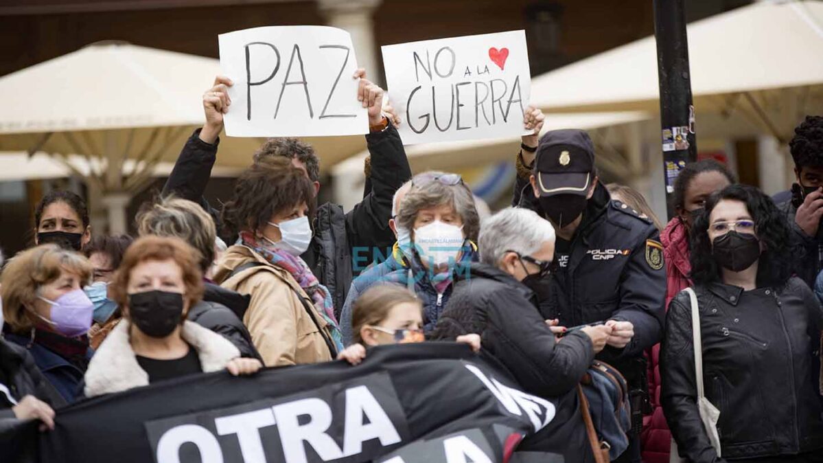 Manifestación en Toledo contra la guerra en Ucrania. Foto: Rebeca Arango.