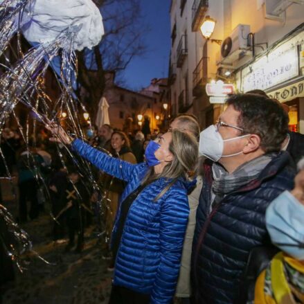 La alcaldesa de Toledo, Milagros Tolón, en el Encierro de la Sardina.