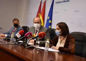 José Luís Martínez Guijarro informó sobre el avance de despliegue de fibra óptica en la región.