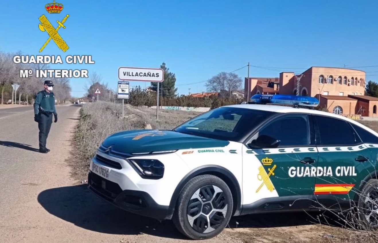 Utilizó un tractor para robar en una vivienda de Villarcañas (Toledo).